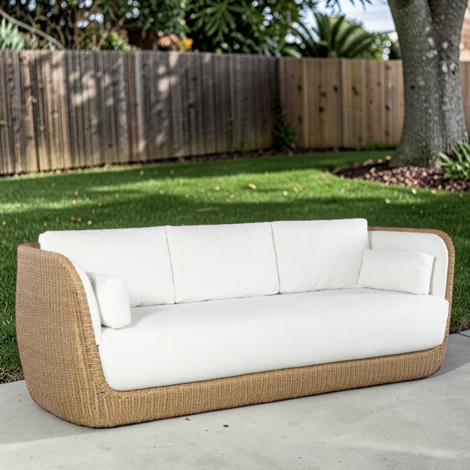Natural Woven Rattan 3-Seater Sofa with Cream Cushions, Outdoor Lounge Couch
